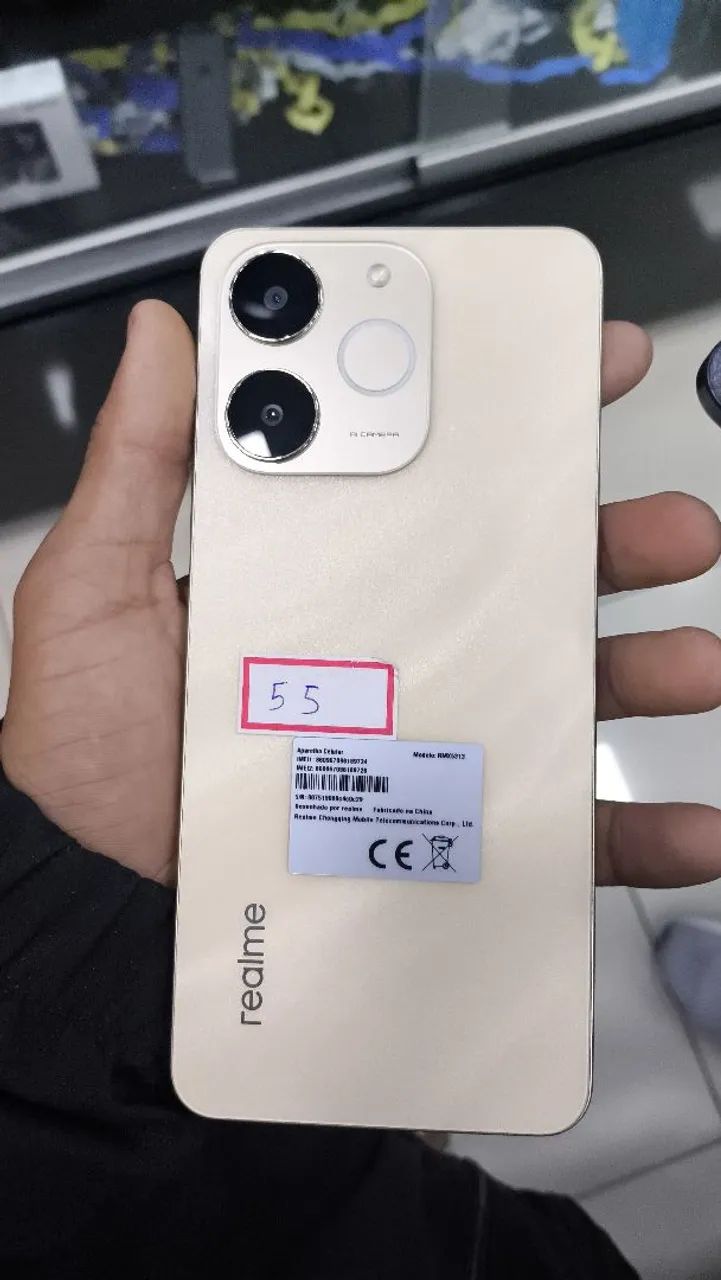 Realme note 70