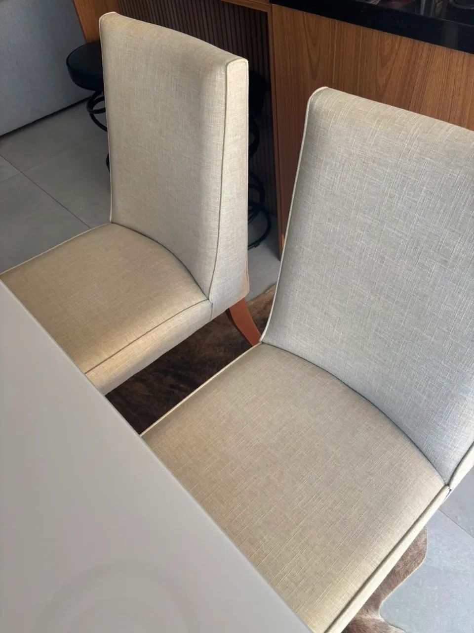 Jogo de mesa e cadeiras - Foto 5