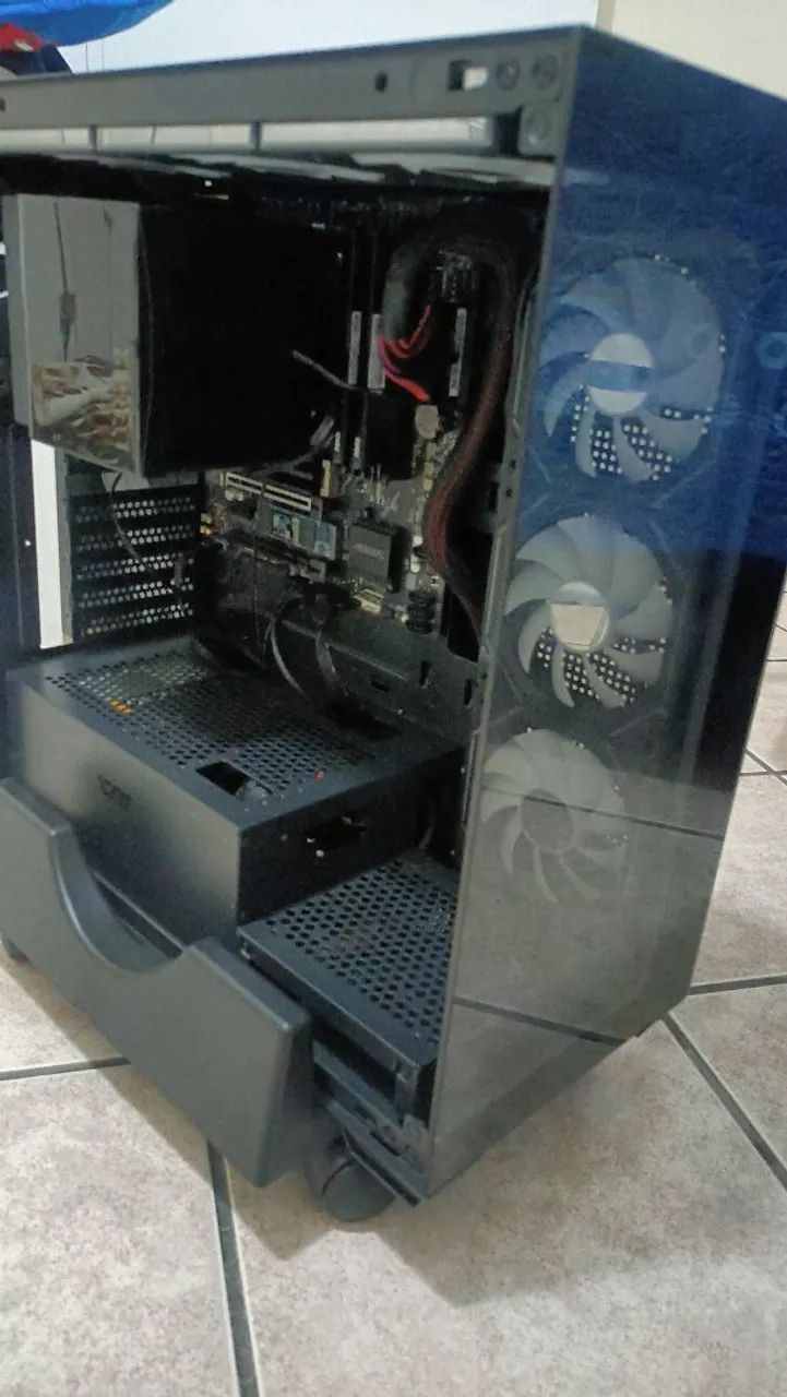 Pc gamer +monitor - Foto 3