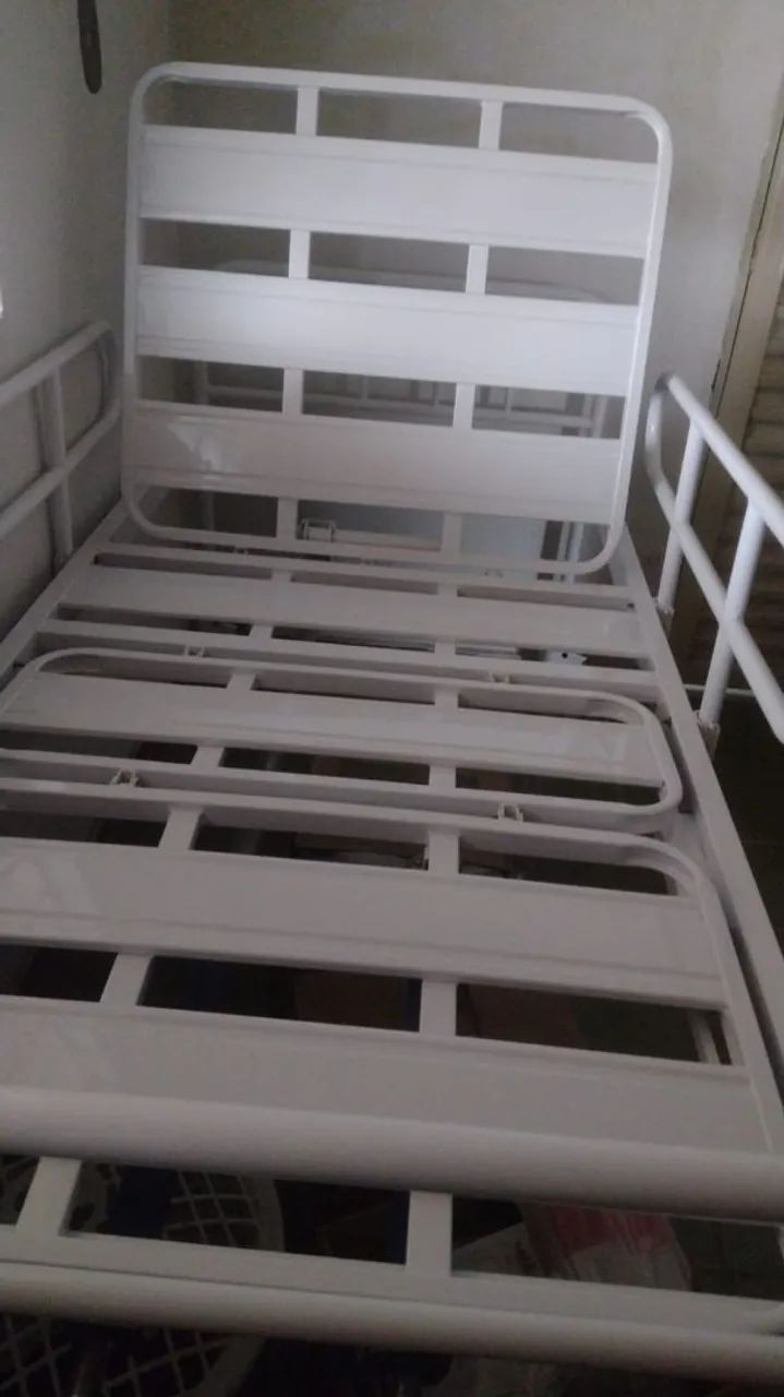 Cama hospitalar semi nova  - Foto 4