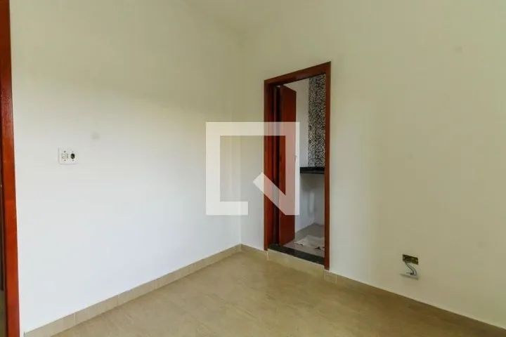 VENDO CASA EM SANTA BARBÁRA