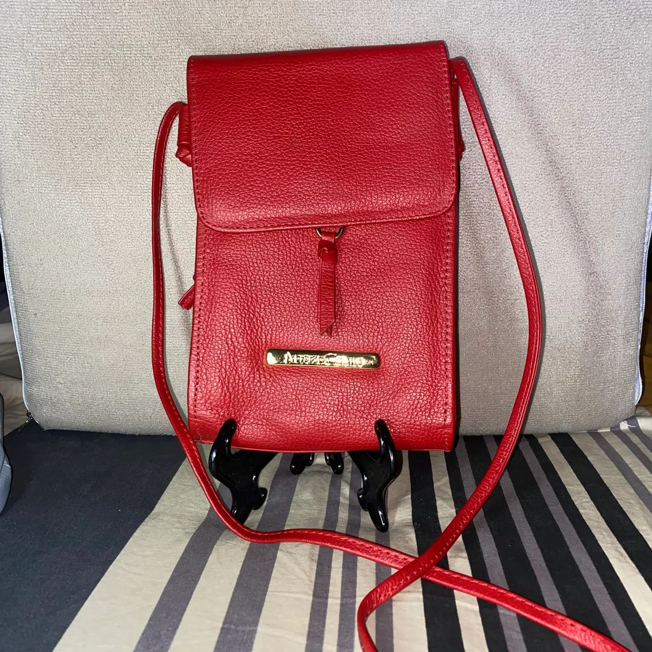 Bolsa Arrazo Couro Seminova 