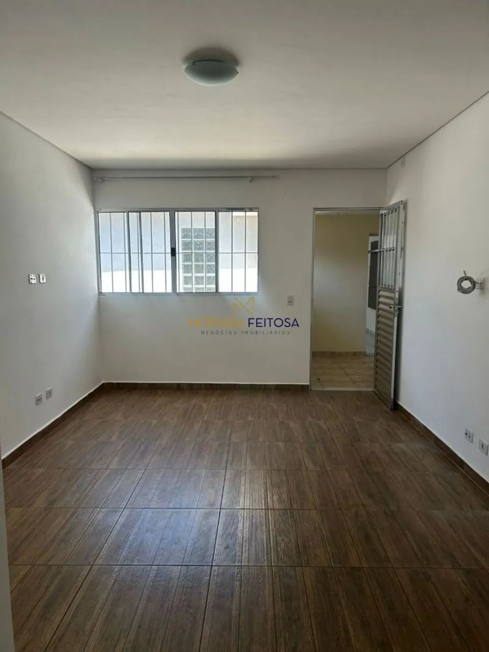 CASA COM 03 QUARTOS E 01 VAGA PARA ALUGAR NA VILA NHOCUNÉ - Foto 3