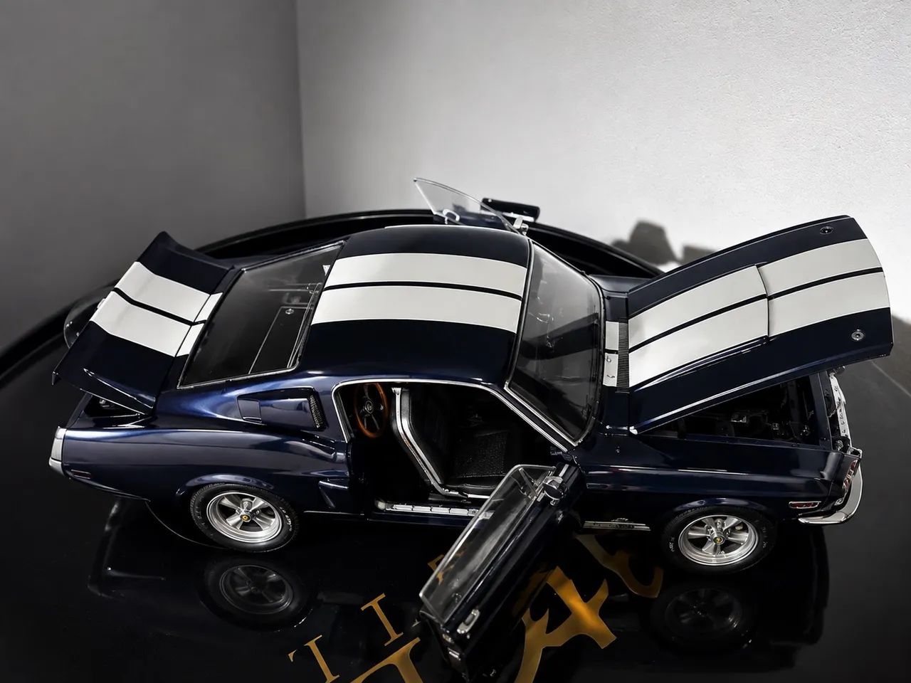 Vendo Mustang GT500 em escala 1/8  - Foto 3