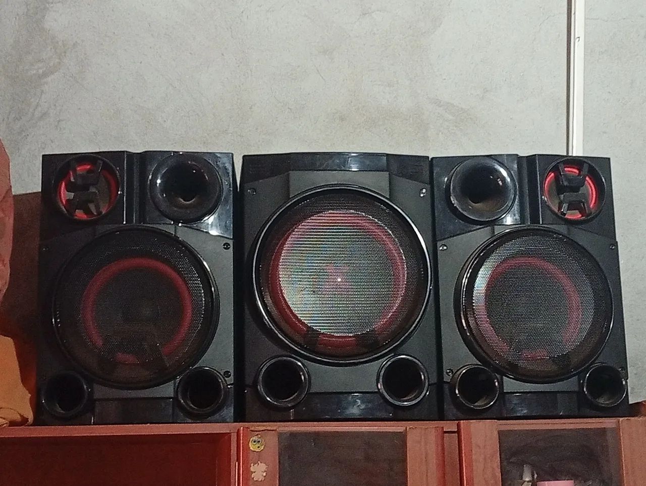Som LG XBOOM 