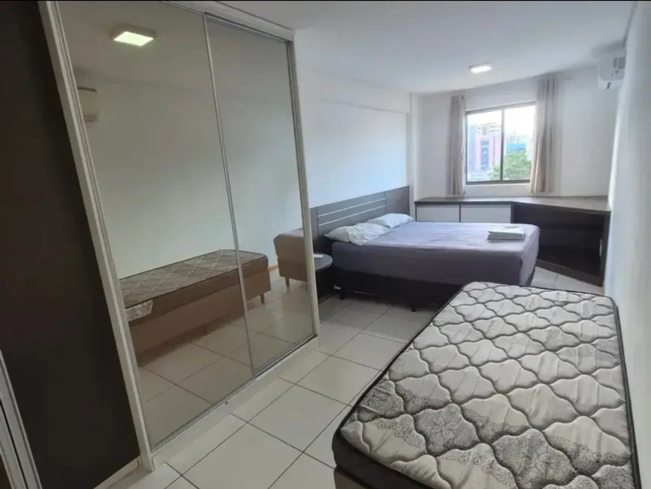 Flat no Cabo Branco, 50m², mobiliado, quarto separado da sala e a poucos passos do mar e d - Foto 4