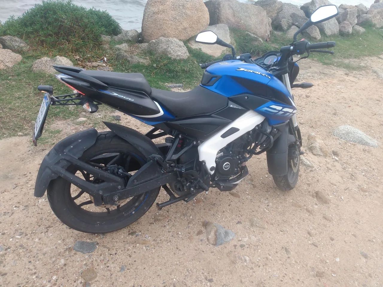 Bajaj Dominar 200 ano 2023 - Foto 4