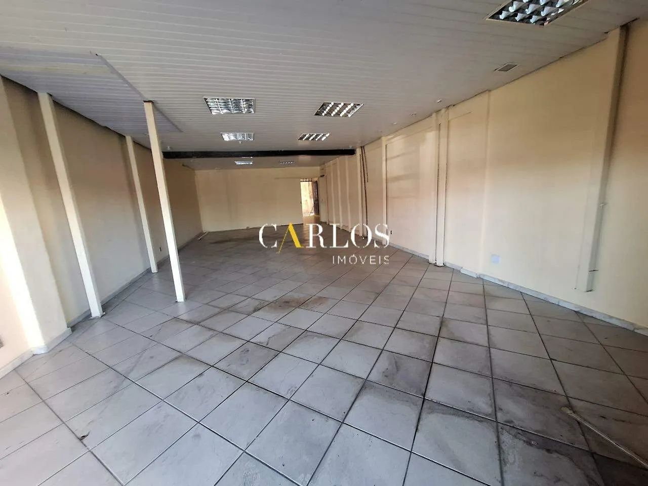 Loja com grande visibilidade para Av. Brasília! - Foto 3