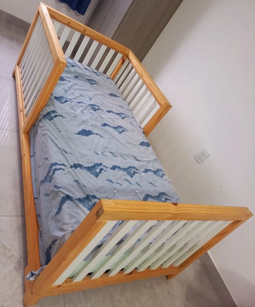 Cama de madeira solteiro  - Foto 5