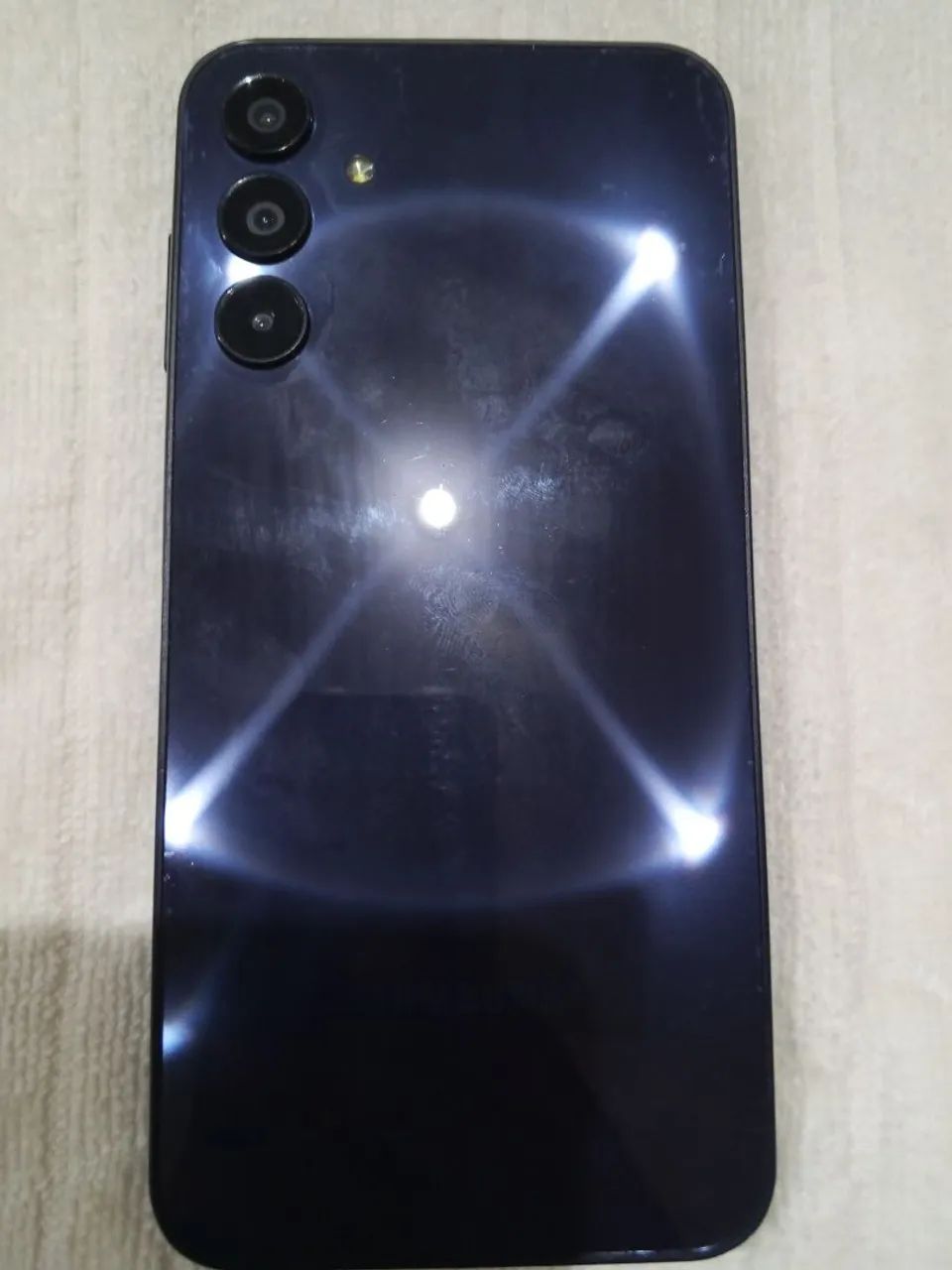 Samsung a15 com trincada tela