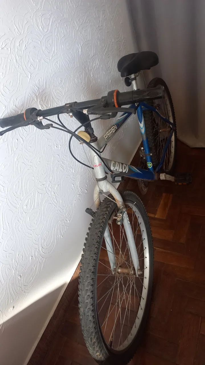 Bicicleta Caloi azul semi nova
