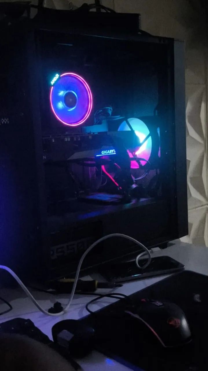 Pc gamer - Foto 2