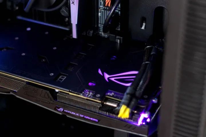 i3 10105F - 16GB - GTX 1070 - Foto 4