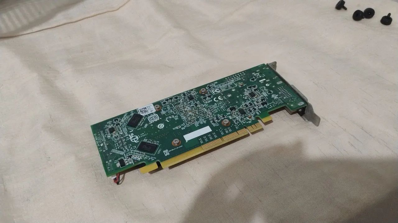Placa de vídeo Dell OEM R5 240 Low profile - Foto 2
