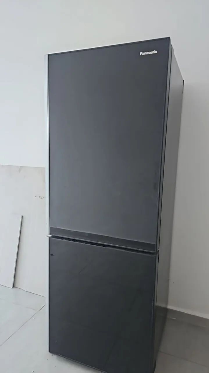 Geladeira Panasonic 423L