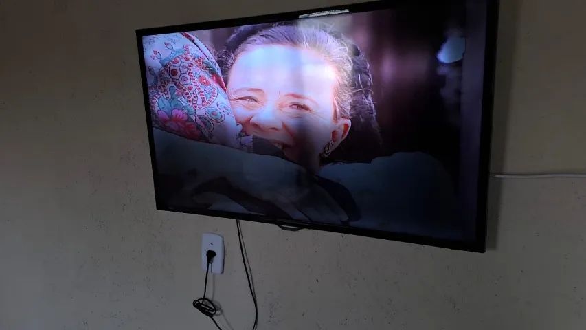 Smart Tv Samsung 40 Polegadas - Foto 2