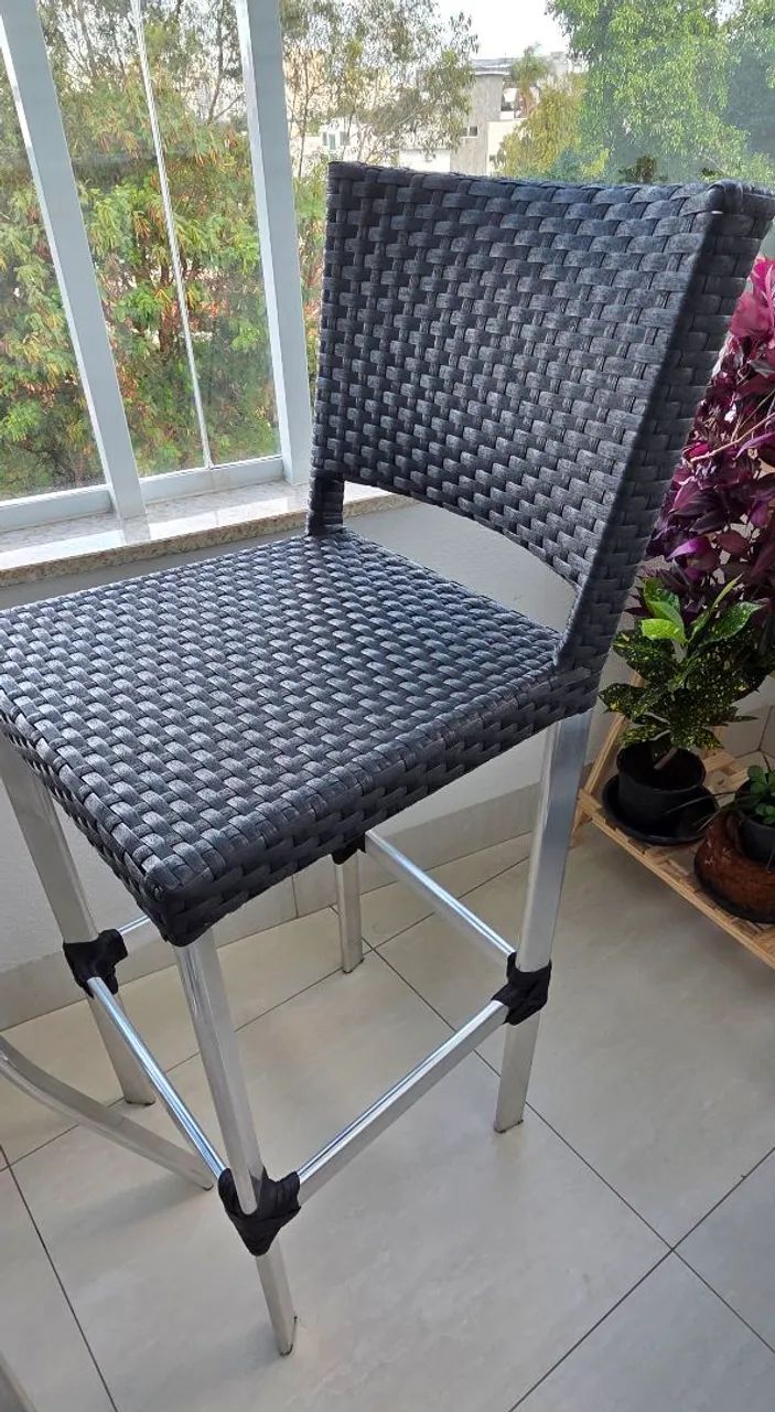Mesa Bistrô com Tampo de Vidro mais 2 Cadeiras Altas - Foto 4