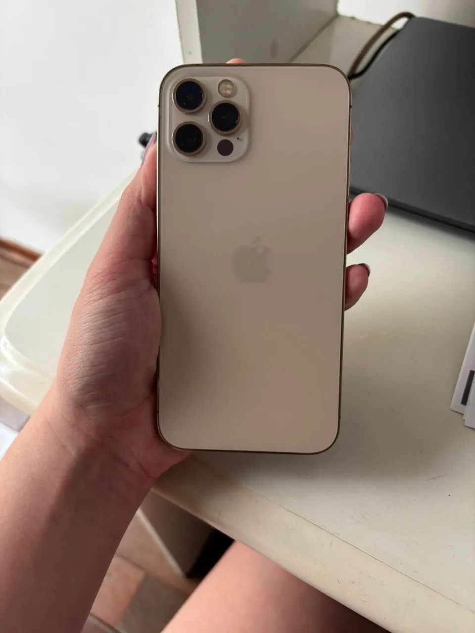 iphone 12 PRO 
