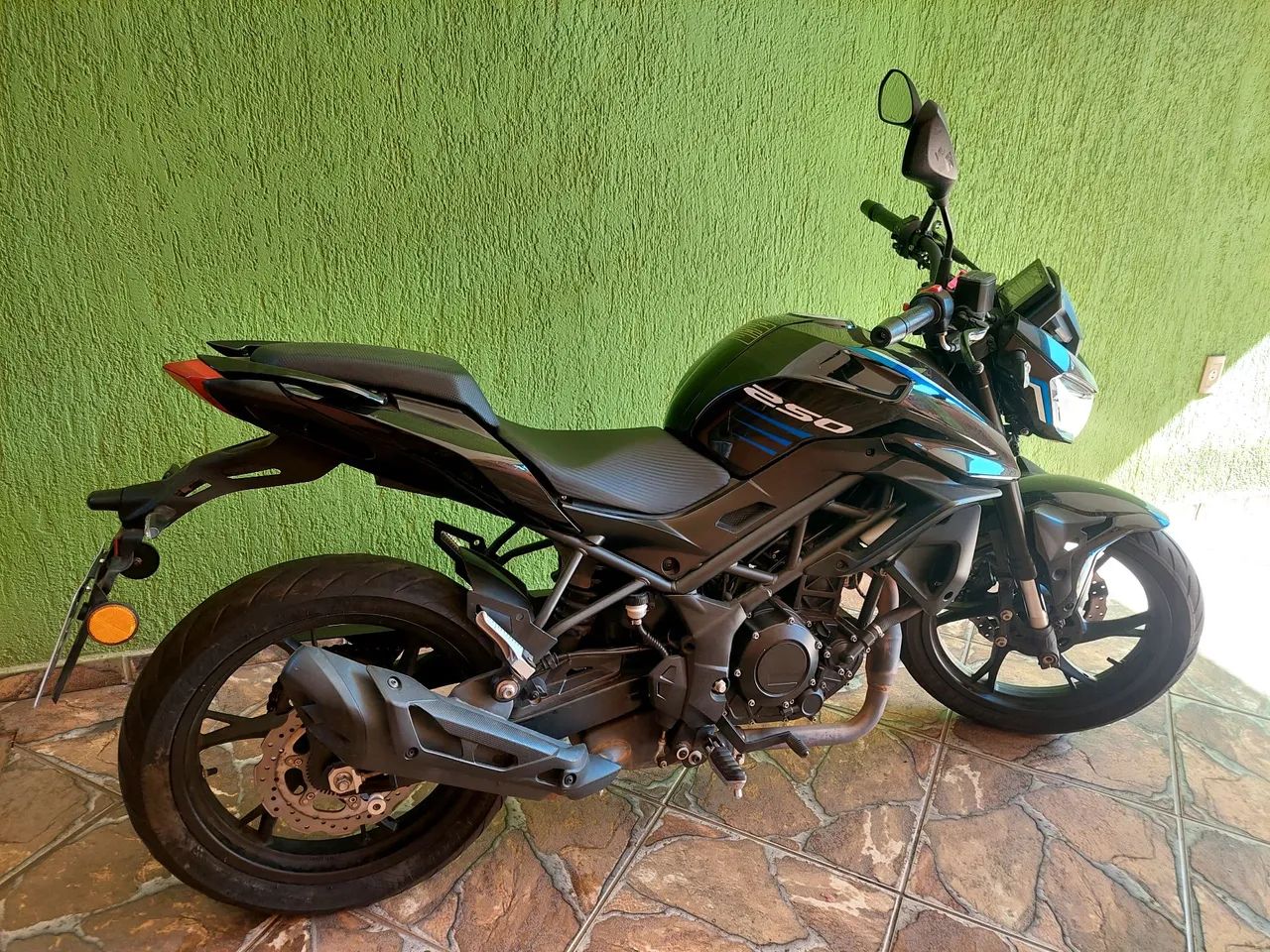 Modelo esportiva. - Foto 2