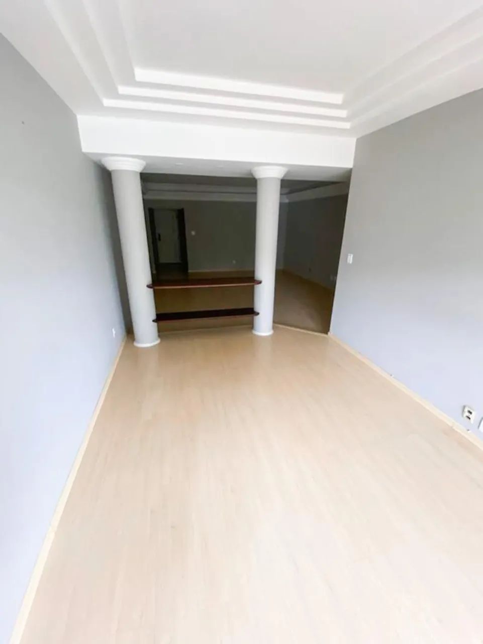 EXCELENTE APARTAMENTO NO CENTRO DE BARRA MANSA - Foto 4
