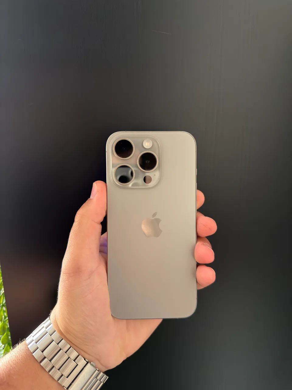Iphone 15 Pro 256gb Titânio Natural  - Foto 2
