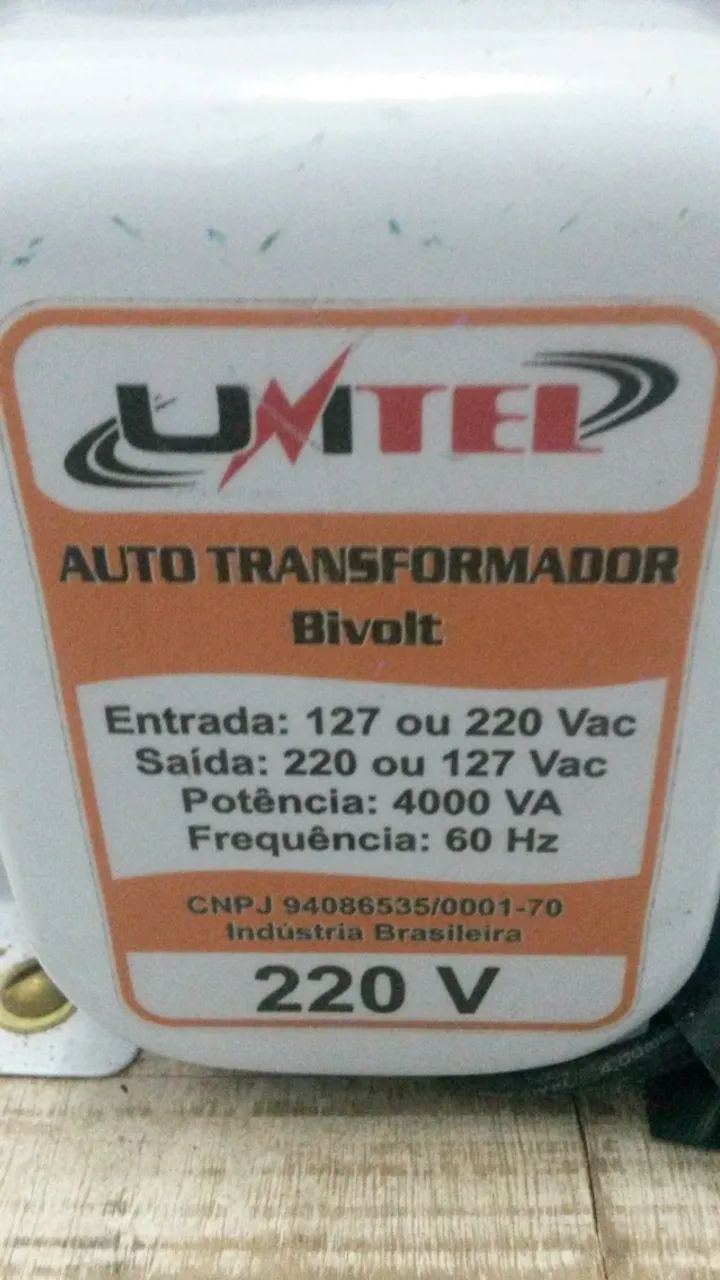 Autotransformador 4000VA      