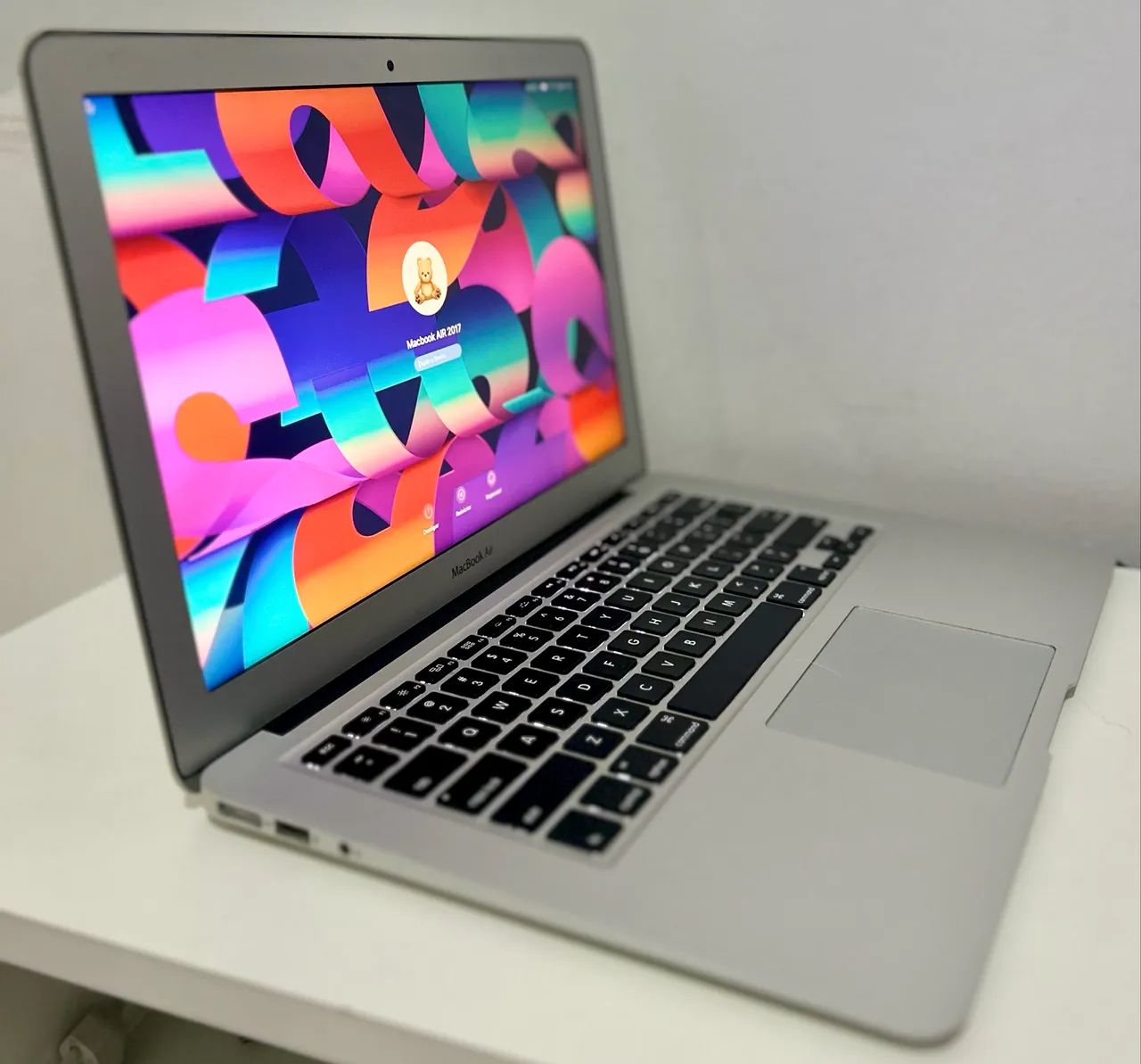 MacBook 2017 8 de ram Ssd 256gb - Foto 3