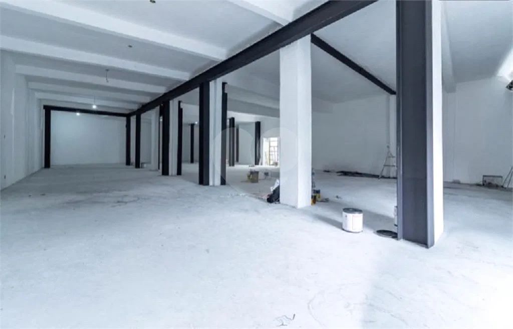 Salão Comercial Todo Reformado com 420m² Jaçanã!!!