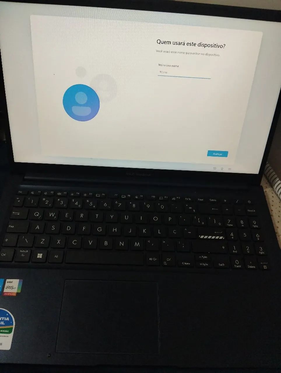 Asus Vivobook Intel core 5, 8GB Ram