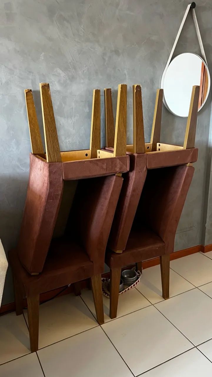 Cadeiras estofadas pra vender logo - Foto 3