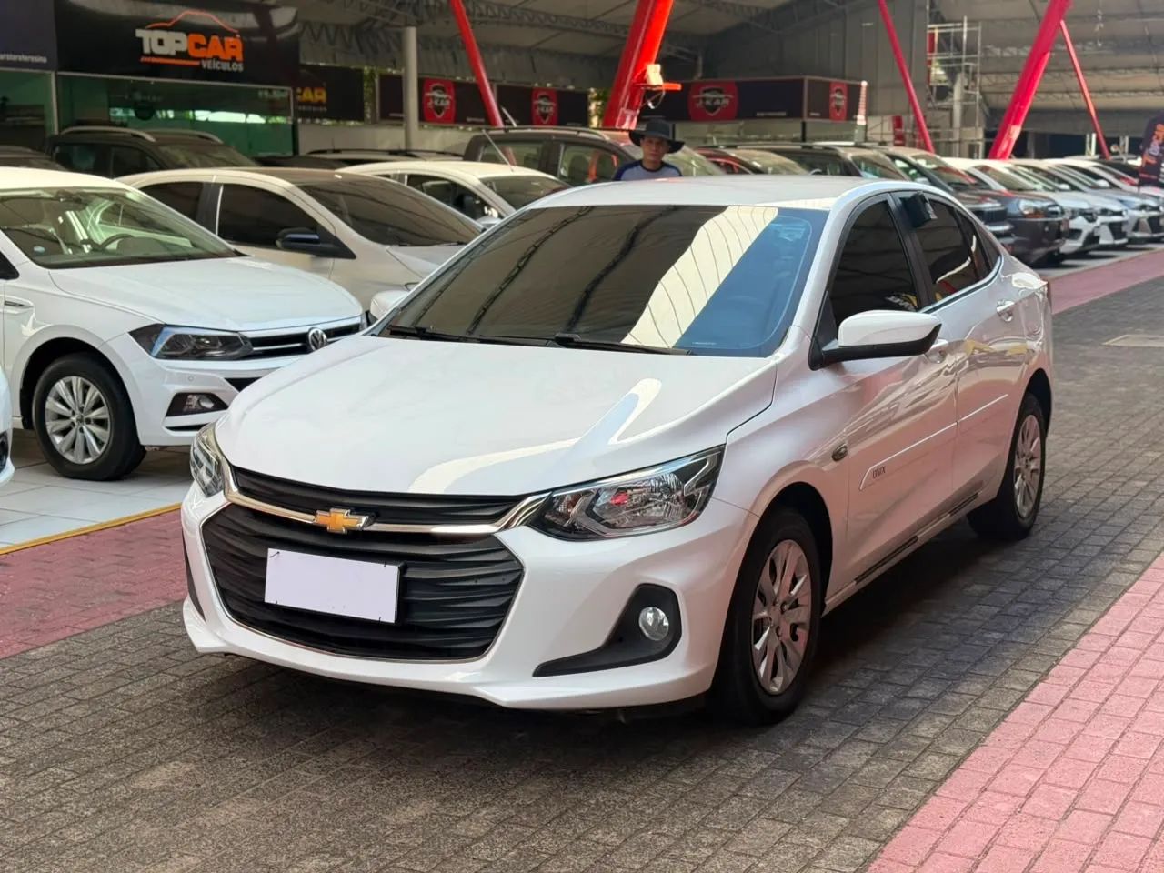 Chevrolet Onix ONIX SEDAN Plus LT 1.0 12V Flex 4p Mec. 2021