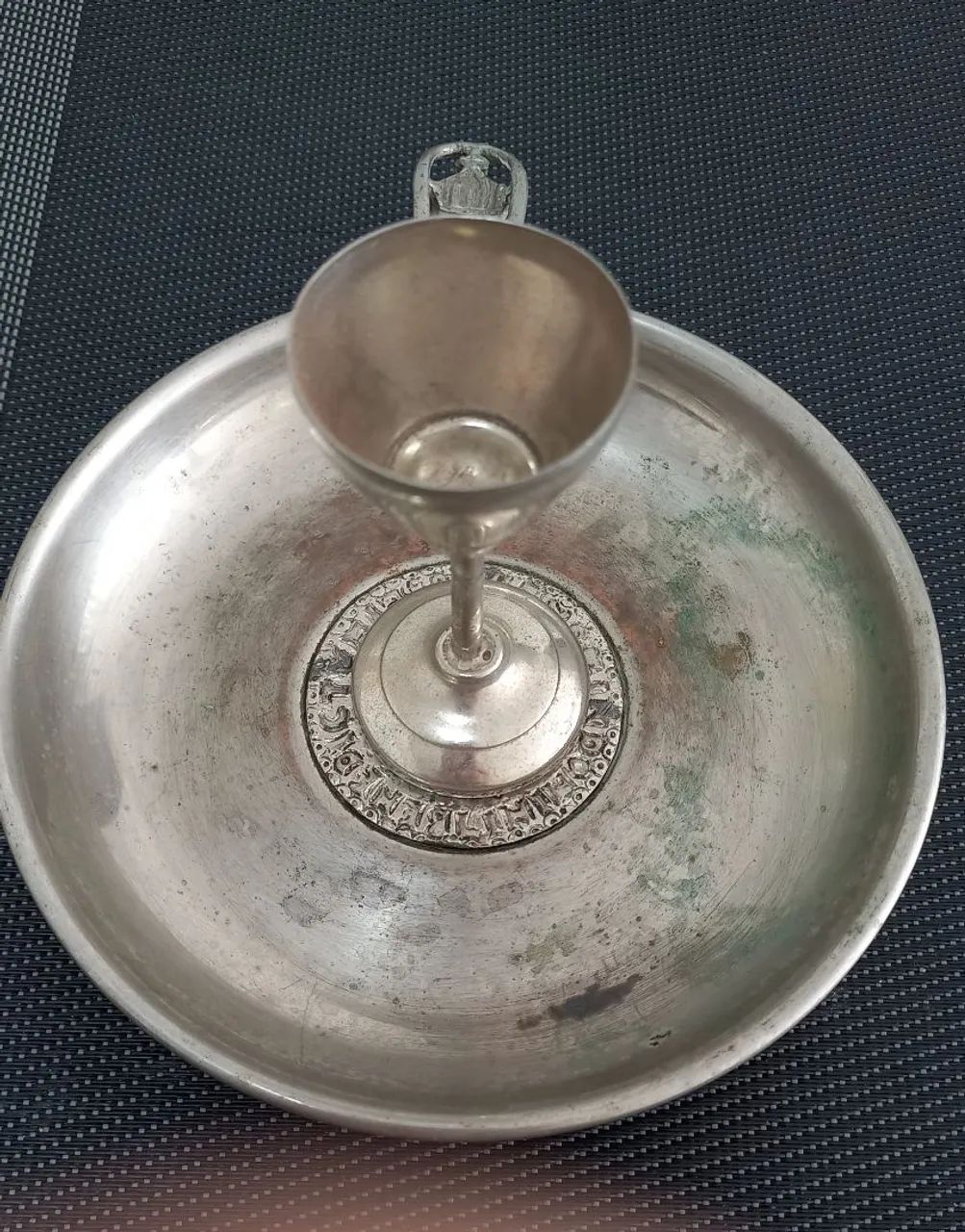 Cinzeiro e cálice vintage.