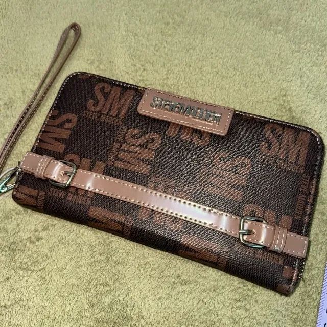 Carteira Clutch Steve Madden Marrom