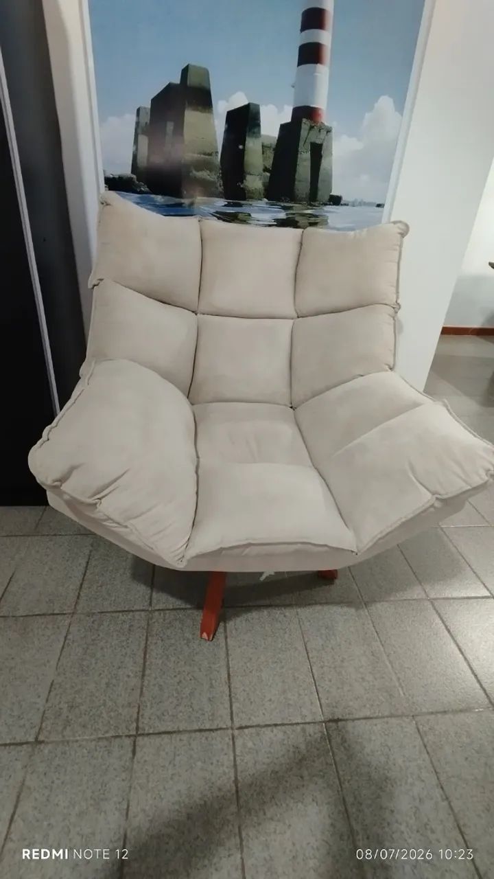 Sofá retrátil em L + Poltrona Giratória Suede Bege - Foto 3