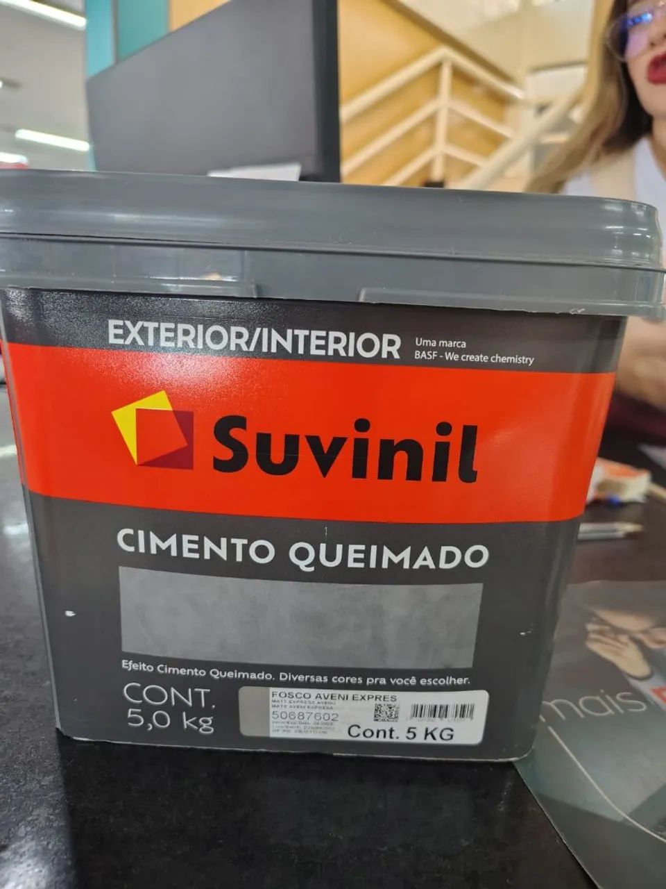 Cimento queimado efeito decorativo 