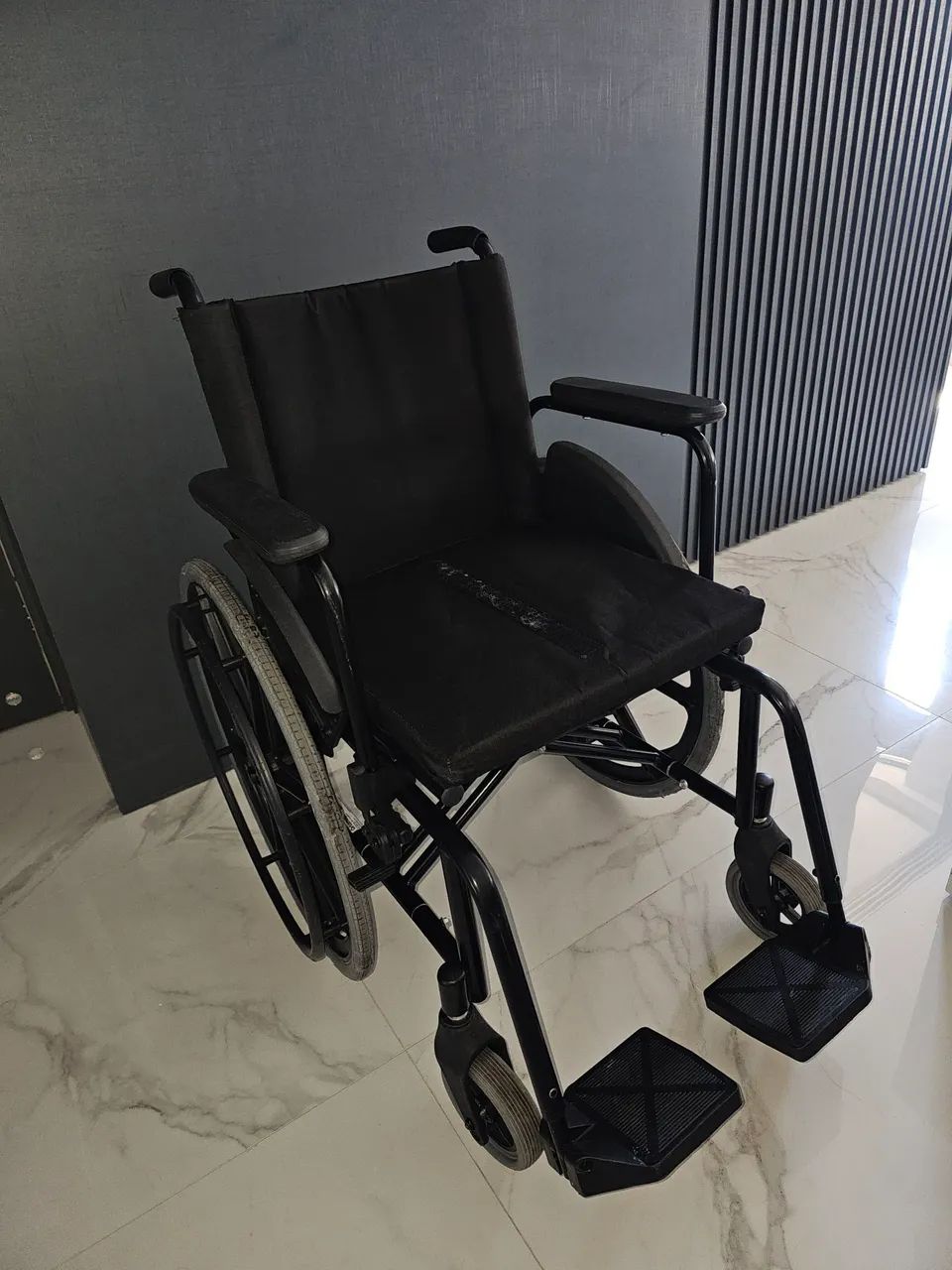 Cadeira de rodas  - Foto 4