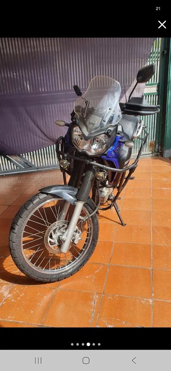 Tenere 250 - 2019 - Foto 2