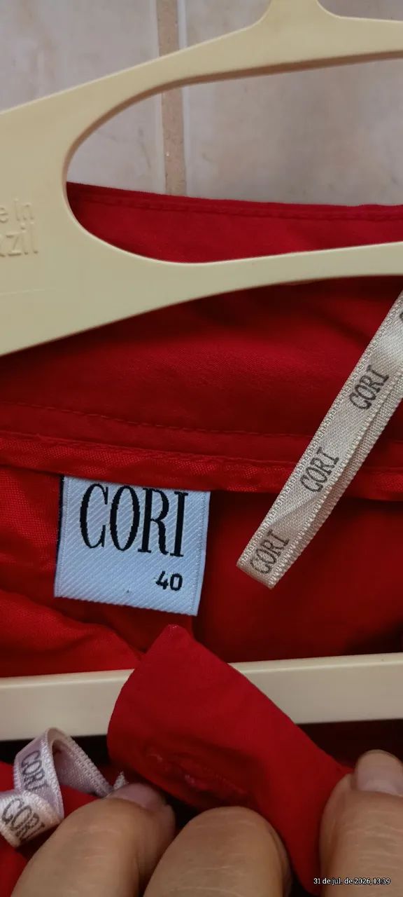Blazer,saia e calça CORI vermelho. - Foto 4