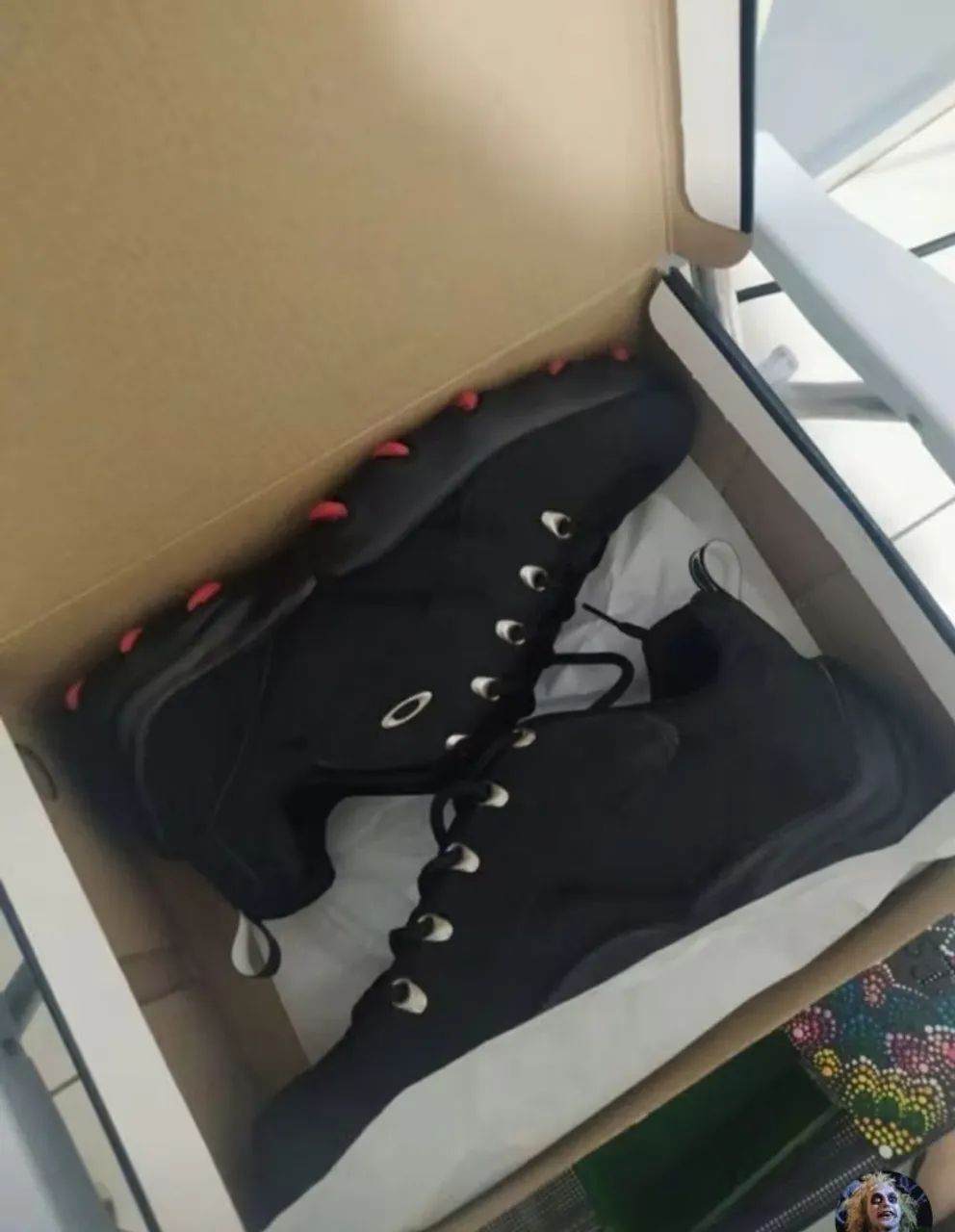 Sapato oakley caveirao