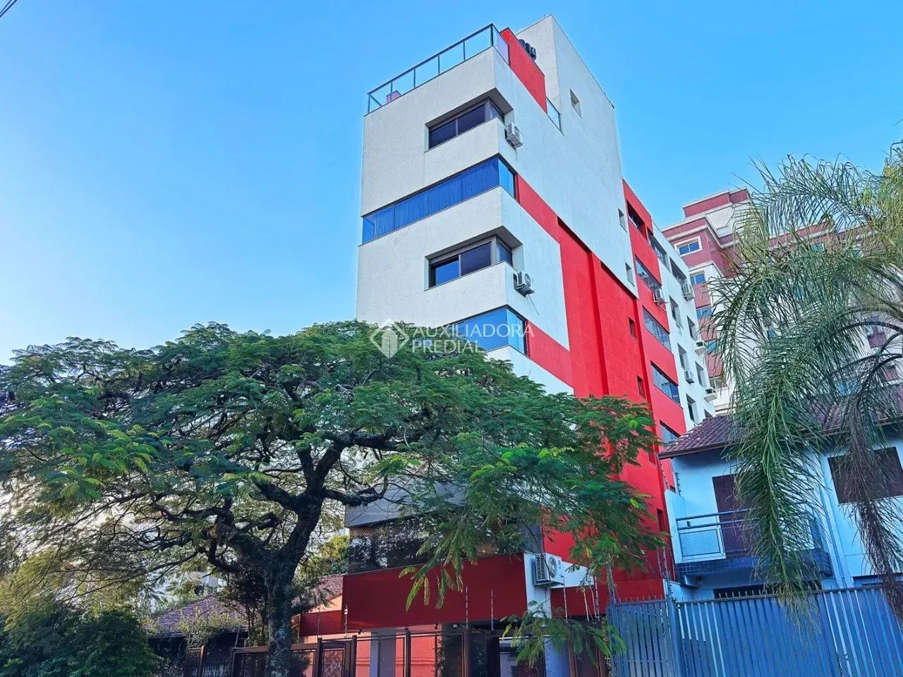 Imóvel para venda tem 68 metros quadrados com 2 quartos em Passo da Areia - Porto Alegre - - Foto 2