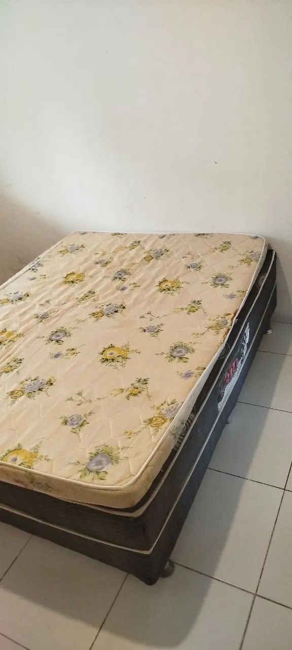 Vende-se cama usada pra vim pegar em ponta negra - Foto 2