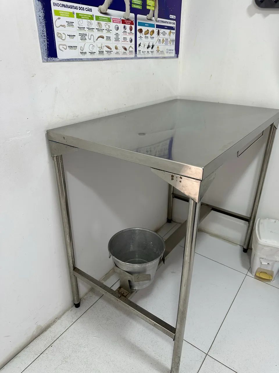 Mesa de atendimento veterinário  - Foto 4