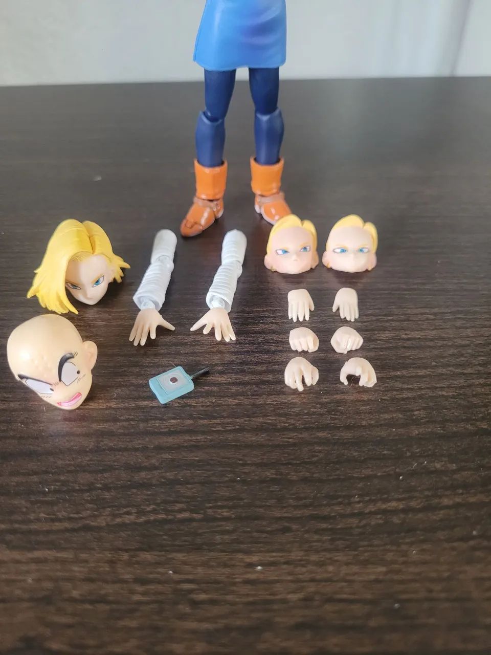 Android 18 boot  - Foto 2