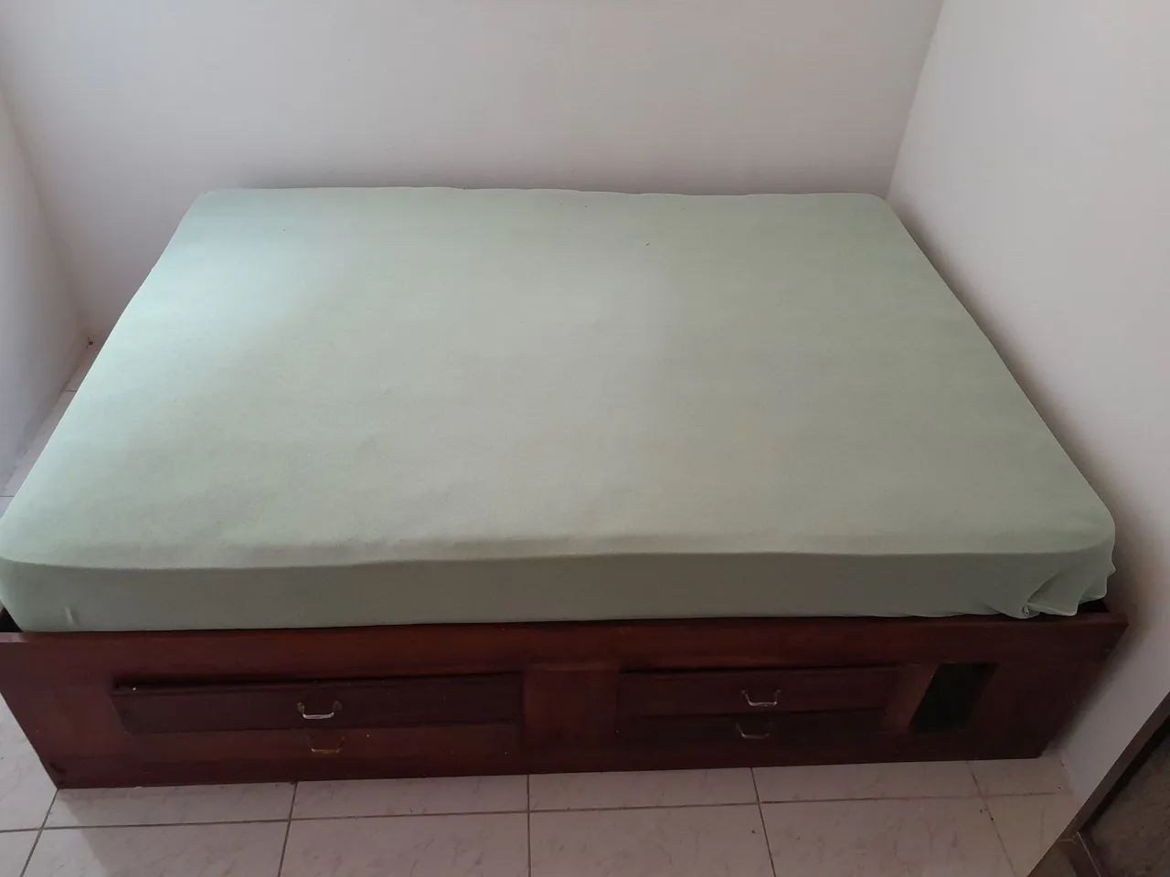 CAMA MADEIRA IPÊ COM 8 GAVETAS! - Foto 2
