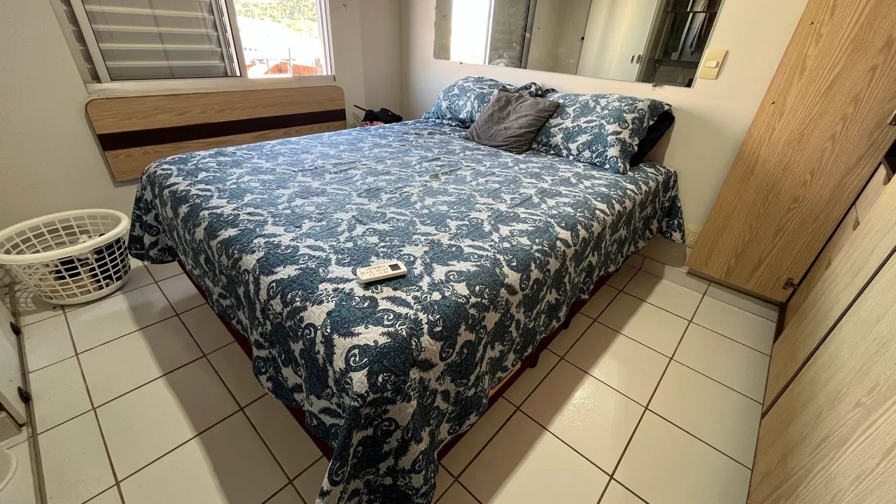 Cama Queen Size Turim 