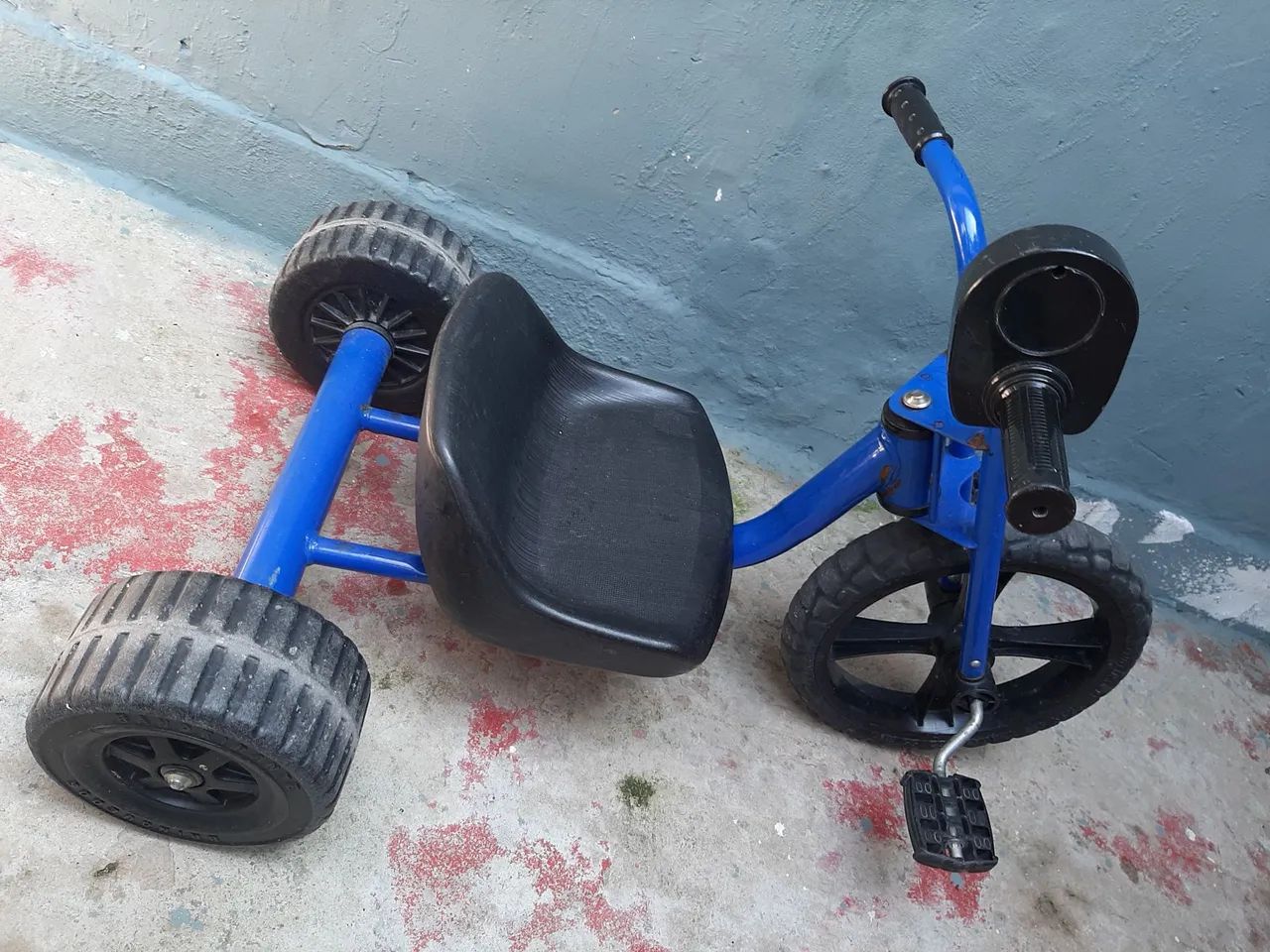 Triciclo azul  - Foto 5