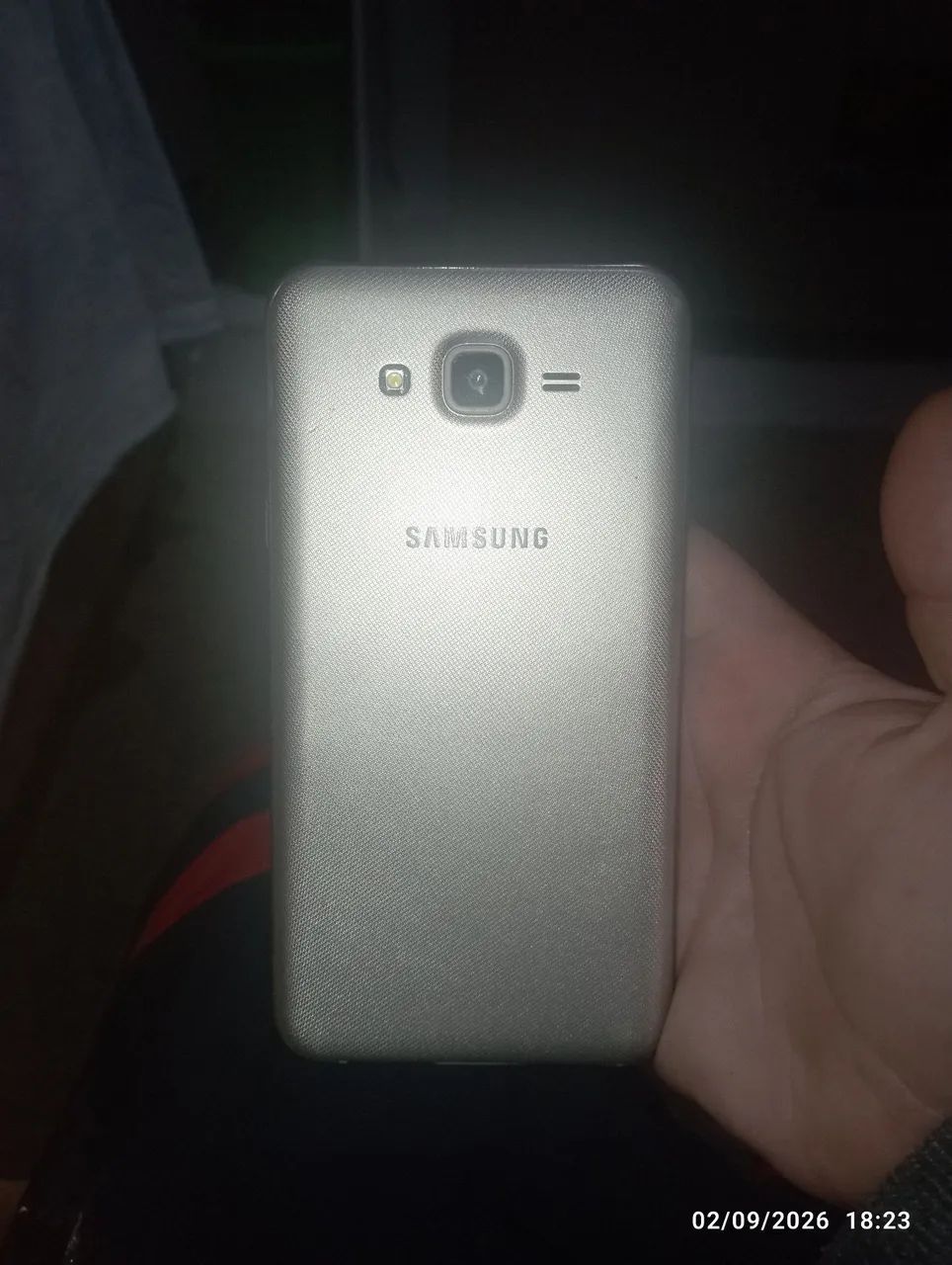 SAMSUNG J7 - Foto 2
