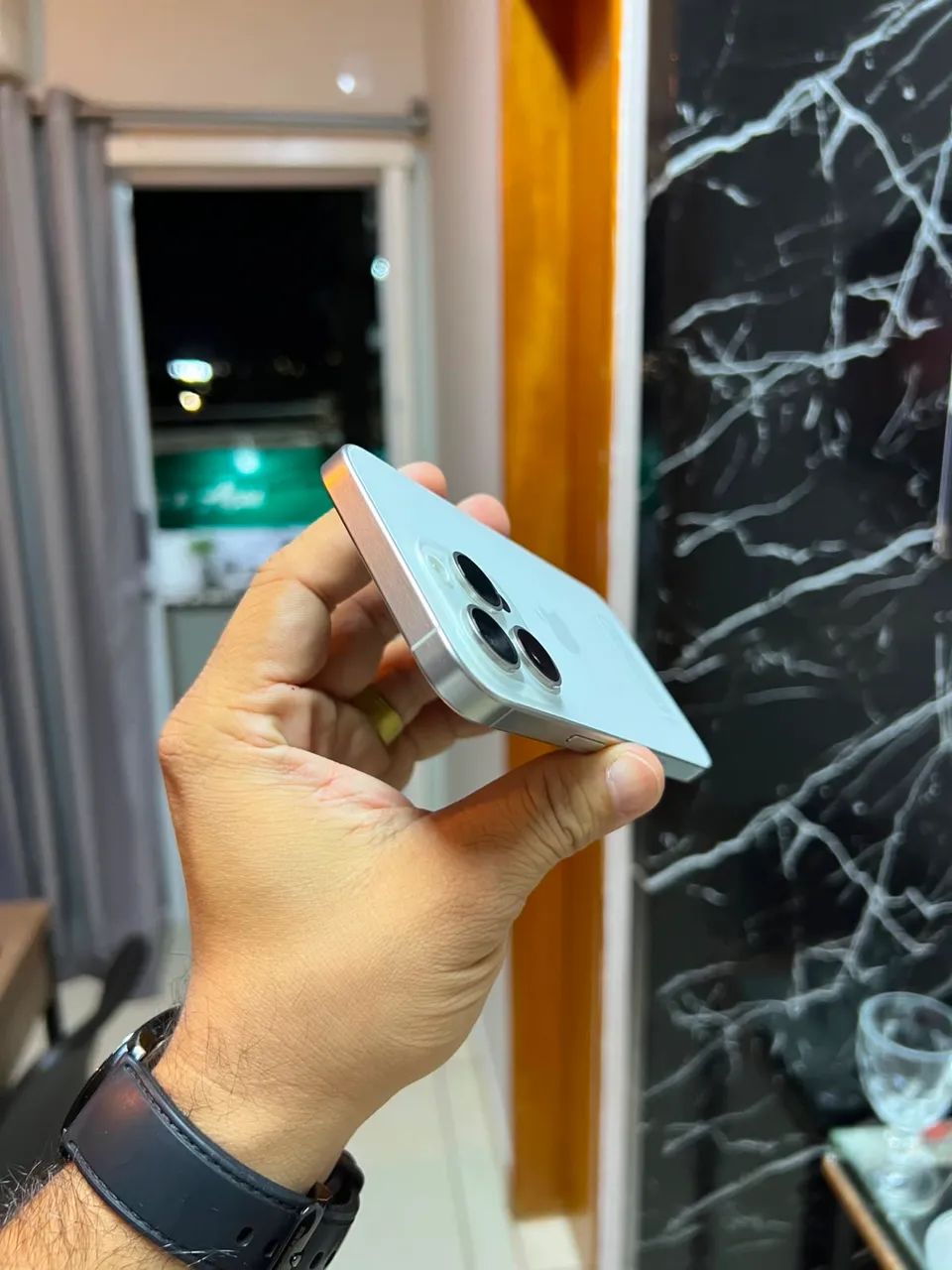iPhone 15 Pro 256 GB todo original impecável  - Foto 2