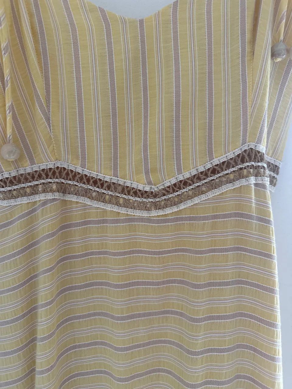 Vestido amarelo - lindo  - Foto 3