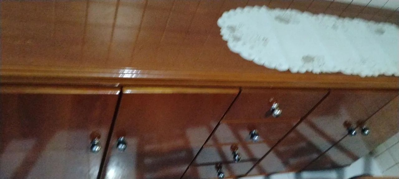 Mesa em vidro c 6 cadeiras e Buffet  - Foto 3